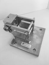 Load image into Gallery viewer, EZ Breaker Hydraulic Roller Chain Breaker Base Unit with Air Hydraulic Pump and Hose